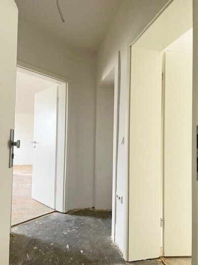 Wohnung zur Miete 519 € 3 Zimmer 84,7 m² 1. Geschoss Löckestraße 11 Arnsberg Arnsberg 59821