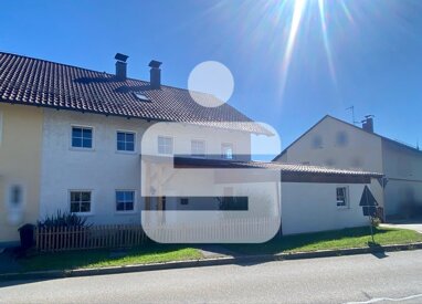 Doppelhaushälfte zum Kauf 249.000 € 4,5 Zimmer 142 m² 275 m² Grundstück Tiefenbach Tiefenbach 94113