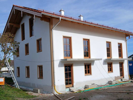 Doppelhaushälfte zur Miete 2.100 € 6 Zimmer 158 m² frei ab 01.04.2026 Hirschbichl Emmering 83550