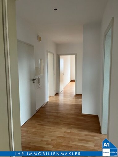 Wohnung zur Miete 705 € 4 Zimmer 100,8 m² Wilhelmstraße 22 Diemitz Halle/Saale 06116