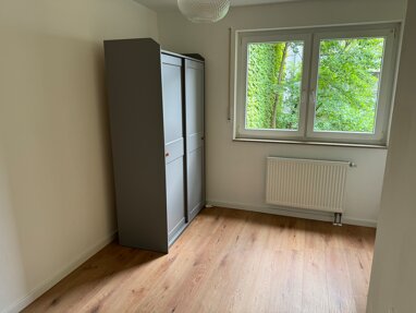 Apartment zur Miete 610 € 2 Zimmer 40 m² 1. Geschoss Schweinauer Hauptstraße 39a Schweinau Nürnberg 90441