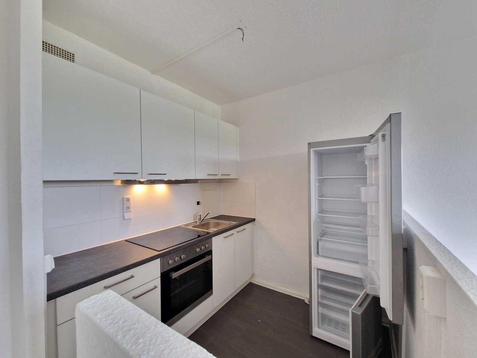 Wohnung zur Miete 276 € 3 Zimmer 56,3 m²<br/>Wohnfläche 5.<br/>Geschoss Albert-Köhler-Straße 7 Morgenleite 631 Chemnitz 09122