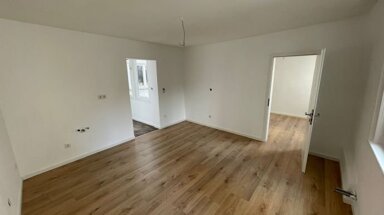 Wohnung zur Miete 375 € 2 Zimmer 34 m² 2. Geschoss frei ab sofort Heiligkreuzstraße 4 Innenstadt Coburg 96450