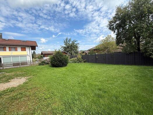 Grundstück zum Kauf 325.000 € 575 m² Grundstück Seeon Seeon-Seebruck 83370