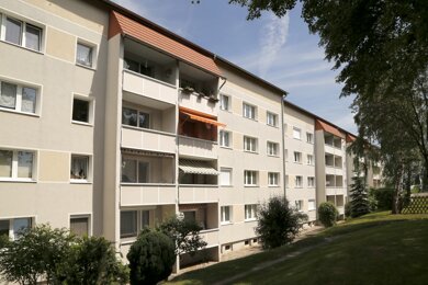 Wohnung zur Miete 336 € 3 Zimmer 56 m² 2. Geschoss Eptinger Rain 77 Mücheln Mücheln 06249