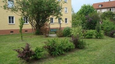 Wohnung zur Miete 315 € 2 Zimmer 36 m² 2. Geschoss frei ab sofort Linzer Straße 5 Süd Dessau-Roßlau 06849