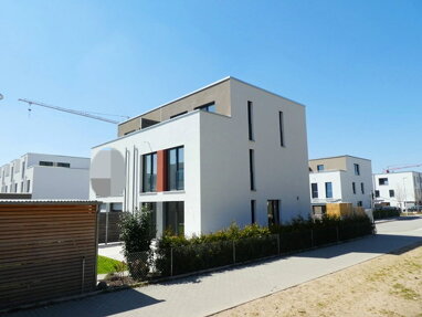 Haus zur Miete 1.990 € 5 Zimmer 150 m² 217 m² Grundstück Langwasser - Nordost Nürnberg 90471