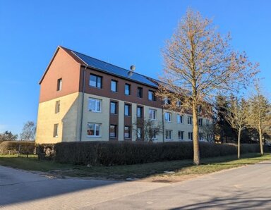 Wohnung zur Miete 380 € 4 Zimmer 77,6 m² 3. Geschoss Alt Käbelich Lindetal 17349