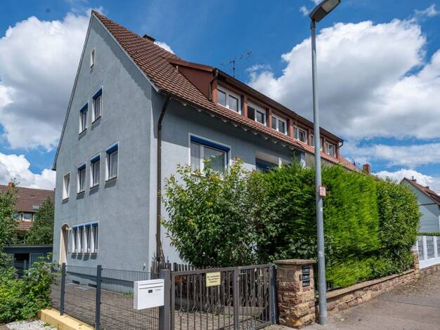 Mehrfamilienhaus zum Kauf 719.000 € 9 Zimmer 184 m² 285 m² Grundstück Ost Ludwigsburg 71638