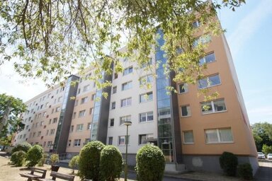 Wohnung zur Miete 230 € 1 Zimmer 32,9 m² 4. Geschoss frei ab 01.05.2025 Julius-Fucik-Straße 11 Pößneck,Stadt Pößneck 07381