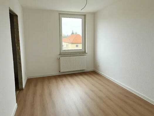 Wohnung zur Miete 350 € 1 Zimmer 36,6 m² 1. Geschoss frei ab 01.03.2026 Basbergstraße 75 Basberg Hameln 31787