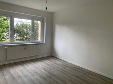 Wohnung zur Miete 660 € 5 Zimmer 118,6 m² Erdgeschoss Schmaler Weg 2 Elsterwerda Elsterwerda 04910