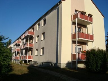 Wohnung zur Miete 330 € 3 Zimmer 60 m² 2. Geschoss Klobikauer Straße 64A Merseburg Merseburg (Saale) 06217