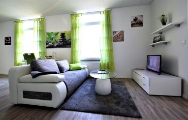 Apartment zur Miete 1.100 € 2 Zimmer 38 m² Schulstraße 2 A-C Raunheim 65479
