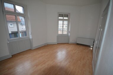 Wohnung zur Miete 800 € 3 Zimmer 82 m² 2. Geschoss frei ab sofort Innenstadt Neustadt Kernstadt 67433