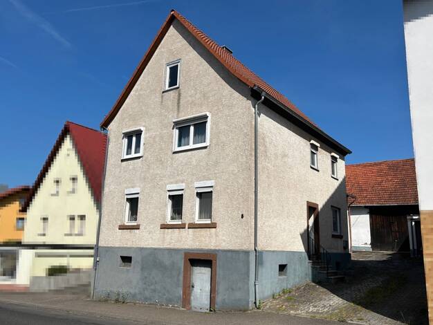 Einfamilienhaus zum Kauf 245.000 € 6 Zimmer 120 m² 949 m² Grundstück Röllbach 63934