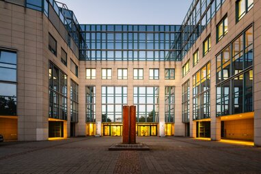 Bürofläche zur Miete Provisionsfrei 8,50 € 5.635 m² Bürofläche teilbar ab 473 m² Martin-Behaim-Straße 12 Neu-Isenburg Neu-Isenburg 63263