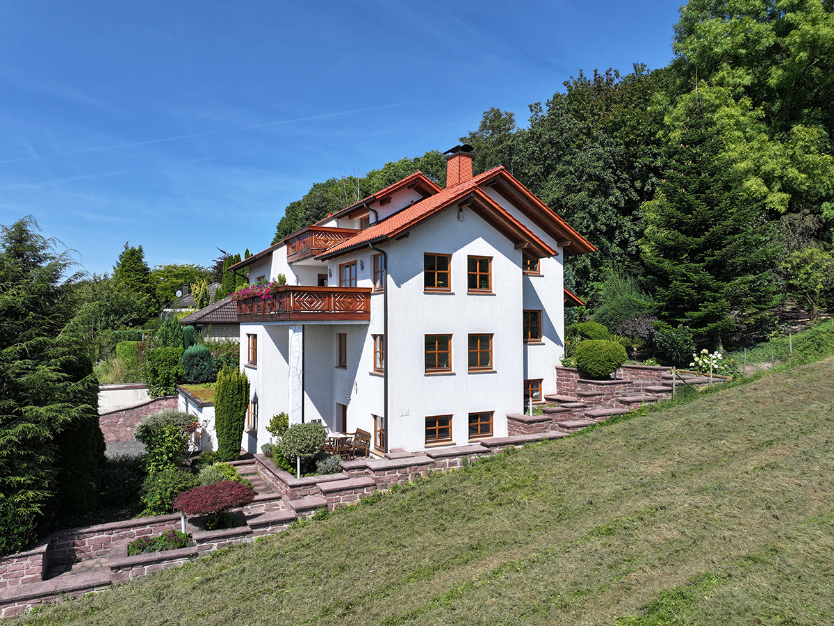 Haus zum Kauf 1.250.000 € 8 Zimmer 280 m²<br/>Wohnfläche 2.503 m²<br/>Grundstück Todenmann Rinteln 31737