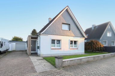 Immobilie zum Kauf als Kapitalanlage geeignet 249.000 € 6 Zimmer 119 m² 938,1 m² Grundstück Altenwalde Cuxhaven 27478