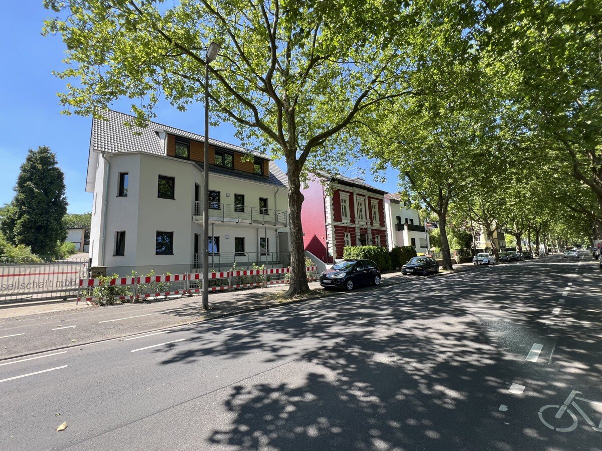 Wohnung zum Kauf 489.000 € 2 Zimmer 75,8 m²<br/>Wohnfläche Mehlem-Rheinaue Bonn 53179