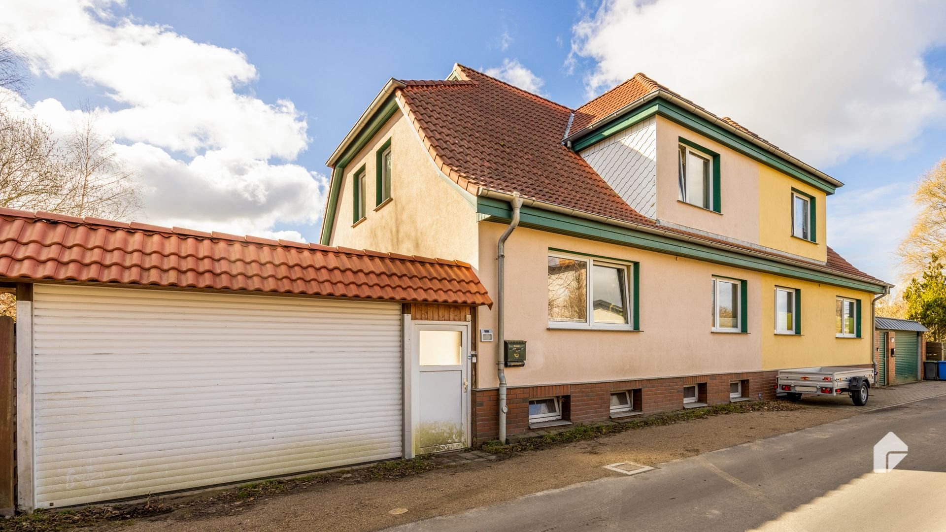 Traumhafte DHH mit Garten, Terrasse, 2 Balkonen, Garage und Stellplatz im schönen Rostock