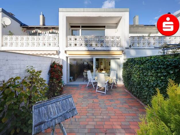 Reihenmittelhaus zum Kauf 445.000 € 4,5 Zimmer 143 m² 151 m² Grundstück frei ab sofort Neukatzwang Nürnberg 90453