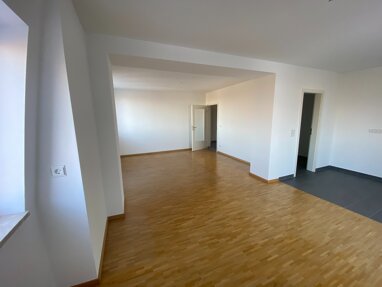 Wohnung zur Miete 1.000 € 4 Zimmer 125 m² 3. Geschoss Comeniusweg 18 Oberhohndorf 522 Zwickau 08056