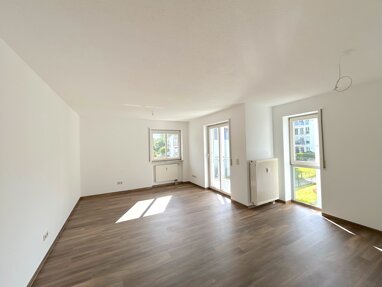 Wohnung zur Miete 451 € 3 Zimmer 75,2 m² 2. Geschoss Schmiederstraße 53 Meerane Meerane 08393