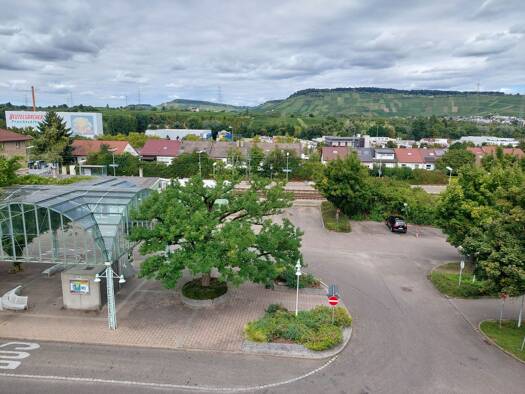 Wohnung zur Miete 1.090 € 3,5 Zimmer 73,2 m² Geschoss 3/4 frei ab sofort Bahnhofstraße 26 Endersbach Weinstadt 71384