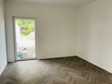 Wohnung zur Miete 700 € 3 Zimmer 76 m² frei ab sofort Tauchaer Str. 93 Thekla Leipzig 04349