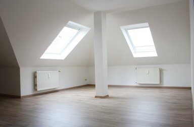 Wohnung zur Miete 685 € 3 Zimmer 85,3 m² 4. Geschoss frei ab sofort Cotta (Weidentalstr.-West) Dresden 01157