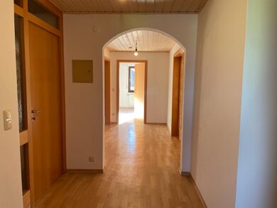 Wohnung zur Miete 750 € 6 Zimmer 120 m² 1. Geschoss Neunburg Neunburg vorm Wald 92431