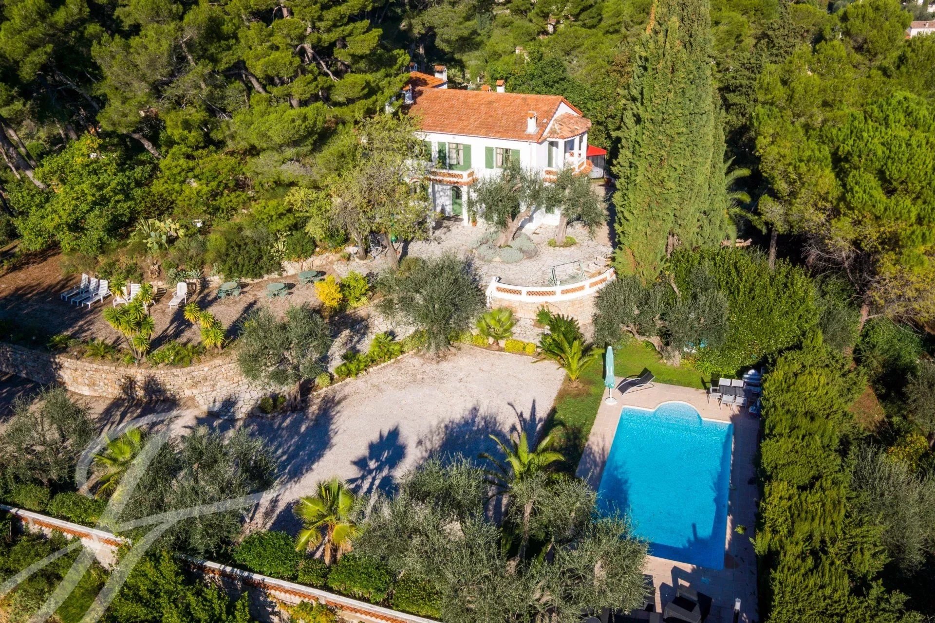 Villa zum Kauf provisionsfrei 3.500.000 € 12 Zimmer 365 m²<br/>Wohnfläche 12.000 m²<br/>Grundstück Village-Le Val-Cabrieres Mougins 06250