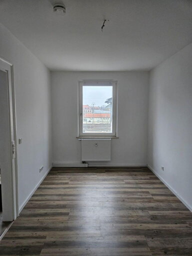 Wohnung zur Miete 480 € 1,5 Zimmer 40 m² 2. Geschoss Simonstraße 1 Südstadt 30 Bayern - Fürth 90763