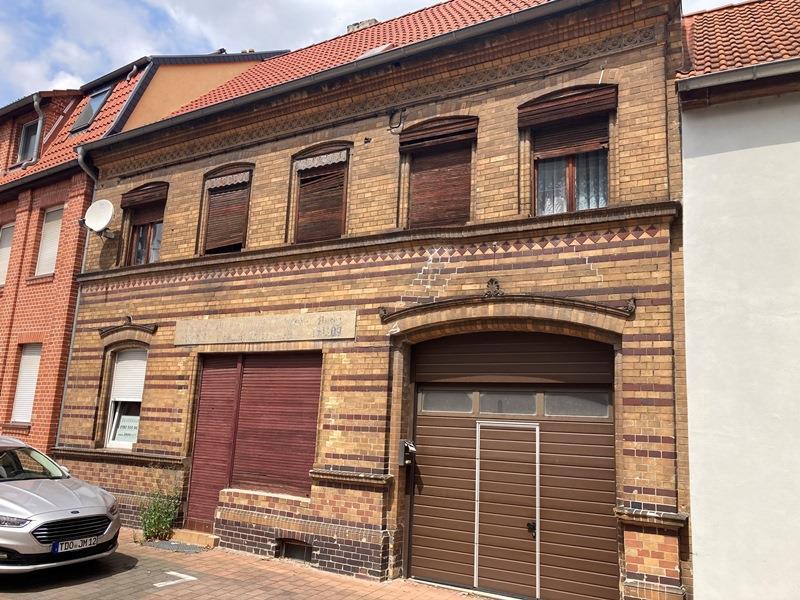 Haus zum Kauf 59.000 € 6 Zimmer 130 m²<br/>Wohnfläche 240 m²<br/>Grundstück Jeßnitz Raguhn-Jeßnitz 06800