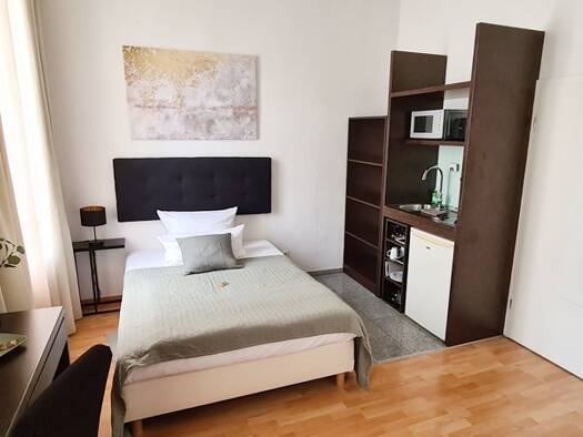 Studio zur Miete 800 € 1 Zimmer 25 m² frei ab sofort Eiserne Hand 27 Nordend-West Frankfurt am Main 60318