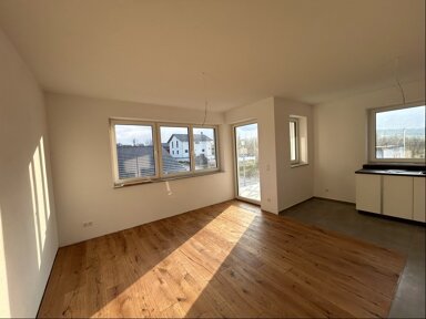 Wohnung zur Miete 945 € 3 Zimmer 80,3 m² 1. Geschoss frei ab 01.03.2025 Weiltingen Weiltingen 91744