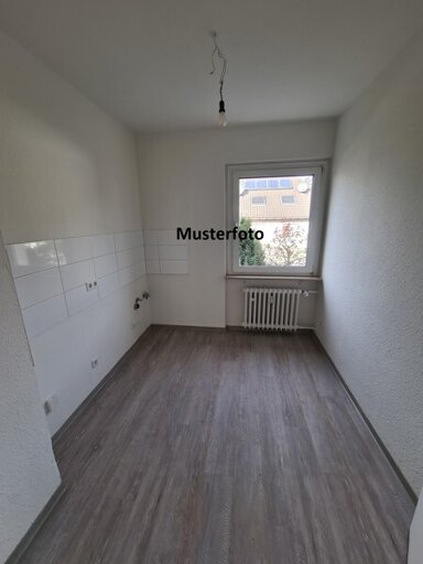 Wohnung zur Miete 441 € 2,5 Zimmer 51,8 m² 2. Geschoss frei ab 08.03.2025 Weitmarer Straße 104 Weitmar - Mitte Bochum 44795