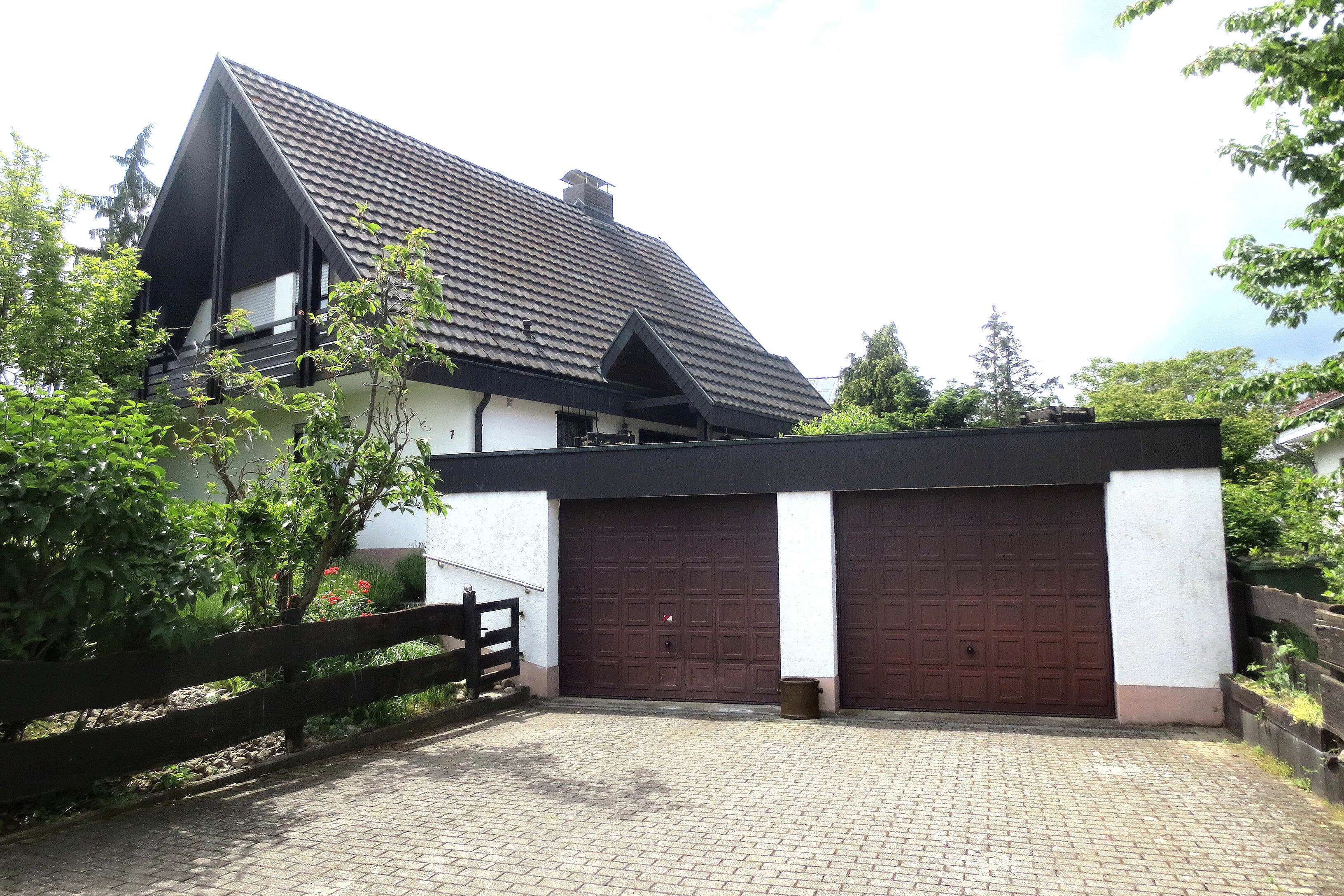 Einfamilienhaus zum Kauf 570.000 € 5 Zimmer 137 m²<br/>Wohnfläche 884 m²<br/>Grundstück Gallenweiler Heitersheim 79423