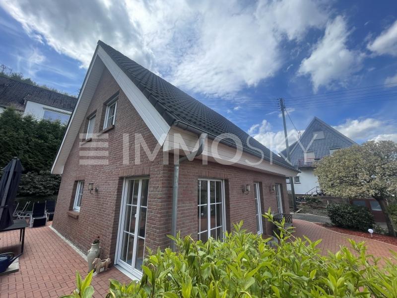 Einfamilienhaus zum Kauf 350.000 € 4 Zimmer 109 m²<br/>Wohnfläche 440 m²<br/>Grundstück Gosenbach Siegen 57080