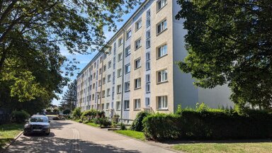 Wohnung zum Kauf 99.000 € 4 Zimmer 75 m² Neukieritzsch Neukieritzsch 04575