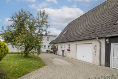 Einfamilienhaus zum Kauf 449.000 € 9 Zimmer 242 m² 917 m² Grundstück Frankensiedlung Stralsund 18439