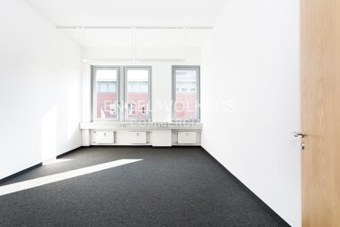 Büro-/Praxisfläche zur Miete 13 € 554 m² Bürofläche teilbar ab 554 m² Tegel Berlin 13507