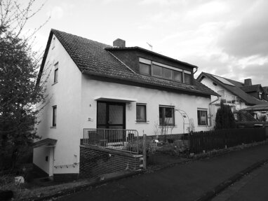 Mehrfamilienhaus zum Kauf 395.000 € 8 Zimmer 220 m² 900 m² Grundstück Roth Weimar 35096