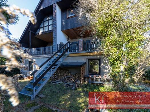 Doppelhaushälfte zum Kauf 204.000 € 7,5 Zimmer 180 m² 820 m² Grundstück Wilthen 02681