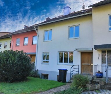 Reihenmittelhaus zum Kauf 525.000 € 9 Zimmer 156 m² 322 m² Grundstück Kollnau Waldkirch 79183