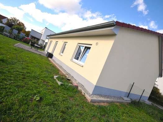 Haus zum Kauf 3 Zimmer 100 m² 599 m² Grundstück Windsbach 91575