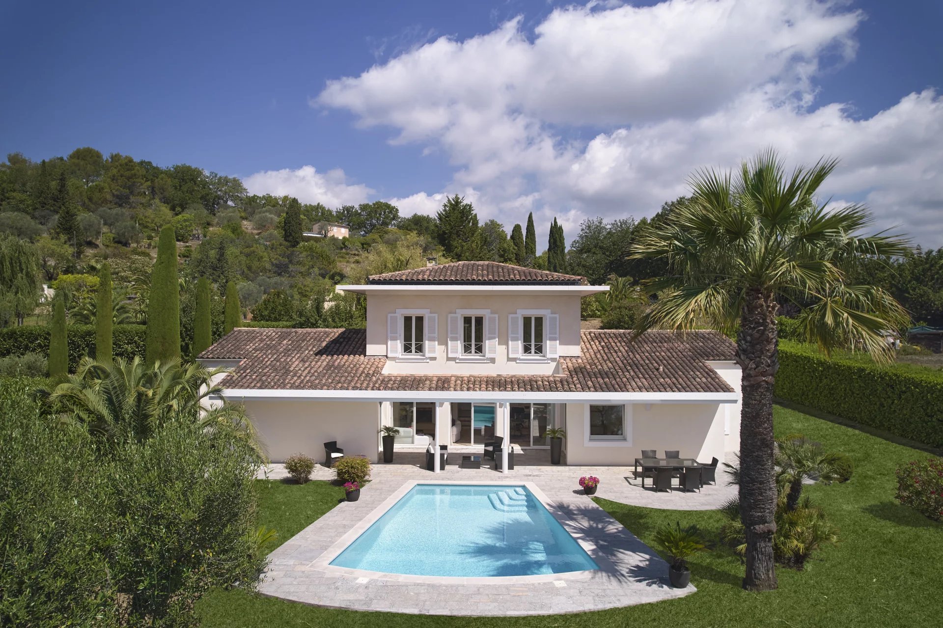 Einfamilienhaus zum Kauf 1.620.000 € 6 Zimmer 240 m²<br/>Wohnfläche 2.500 m²<br/>Grundstück CHATEAUNEUF GRASSE 06740