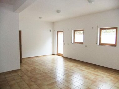 Immobilie zur Miete 600 € 4 Zimmer 140 m² Oberisling - Graß Regensburg 93053