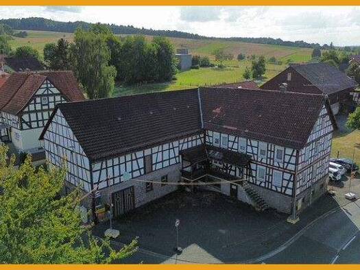 Einfamilienhaus zum Kauf provisionsfrei 82.900 € 8 Zimmer 180 m² 1.090 m² Grundstück Eifa Alsfeld / Eifa 36304